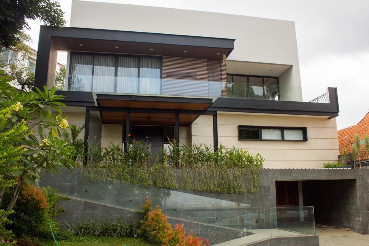 Villa Dago Pakar บันดุง ภายนอก รูปภาพ